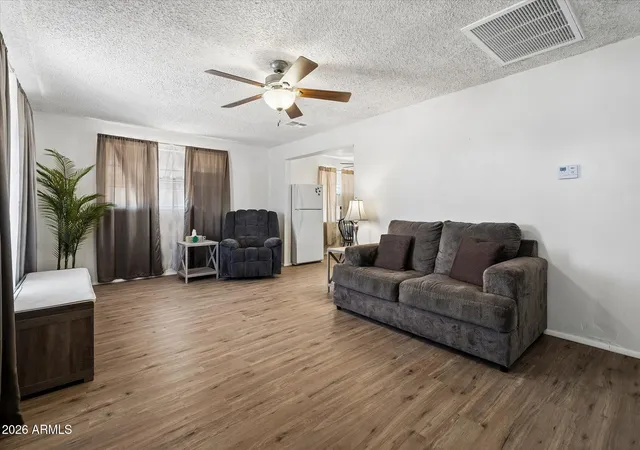 Photo 3 of Single family home for sale at 214 W Az 177 Hwy, Winkelman, AZ 85192 | MLS# 7054870 | Listing updated on 2026-08-27