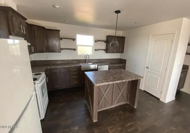 Photo 3 of Manufactured home for sale at 9769 S Thornton Rd, Casa Grande, AZ 85193 | MLS# 7054987 | Listing updated on 2026-08-11