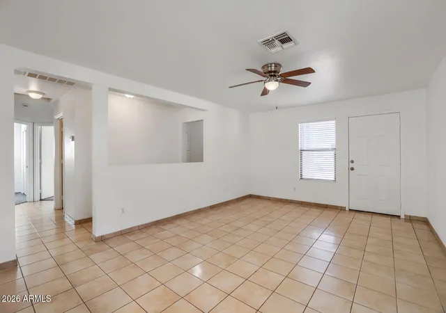 5th image of 11824 W Bloomfield Rd, El Mirage, AZ 85335 | MLS# 7057807