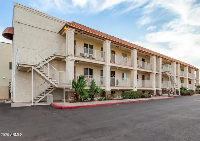 Condo for sale at 21622 N 23rd Avenue #B204, Phoenix, AZ 85027 | MLS# 7055013