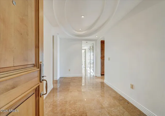 3rd image of 7181 E Camelback Rd, Scottsdale, AZ 85251