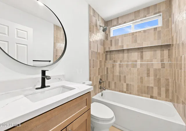 3rd image of 19028 N 45Th Dr, Glendale, AZ 85308 | MLS# 7055005