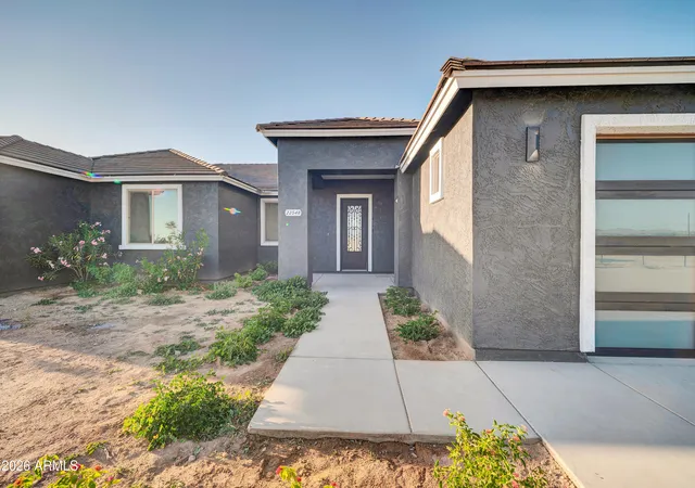 2nd image of 22548 W Huntington Dr, Buckeye, AZ 85326 | MLS# 7056931