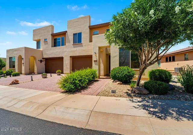 3rd image of 934 E Cobble Stone Dr, Queen Creek, AZ 85140 | MLS# 7055052