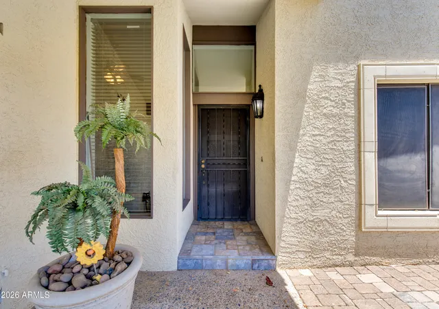 Photo 4 of Single family home for sale at 7263 N 6th Way, Phoenix, AZ 85020 | MLS# 7055088 | Listing updated on 2026-10-05