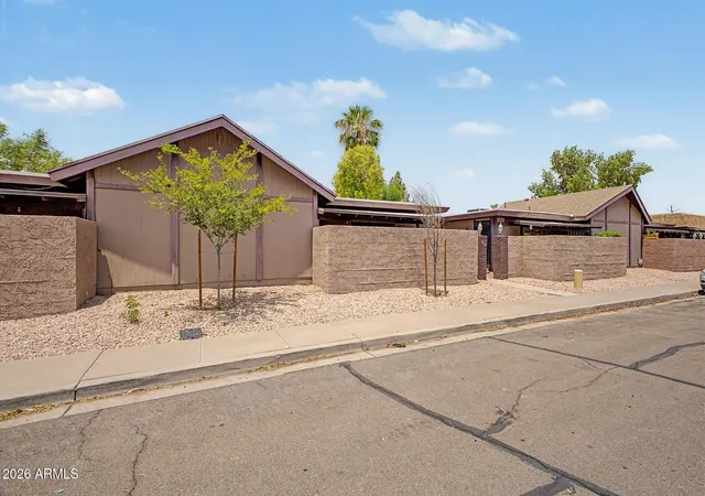 2nd image of 924 S Hacienda Dr #A, Tempe, AZ 85281 | MLS# 7055555
