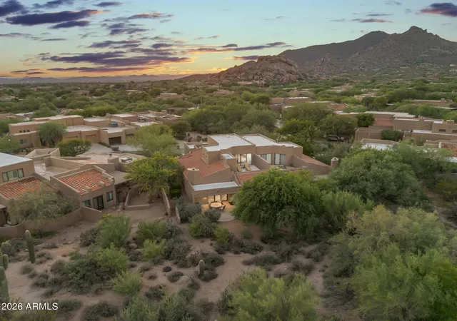 Photo 4 of Townhouse for sale at 9220 E Whitethorn Cir, Scottsdale, AZ 85266 | MLS# 7055109 | Listing updated on 2026-09-17