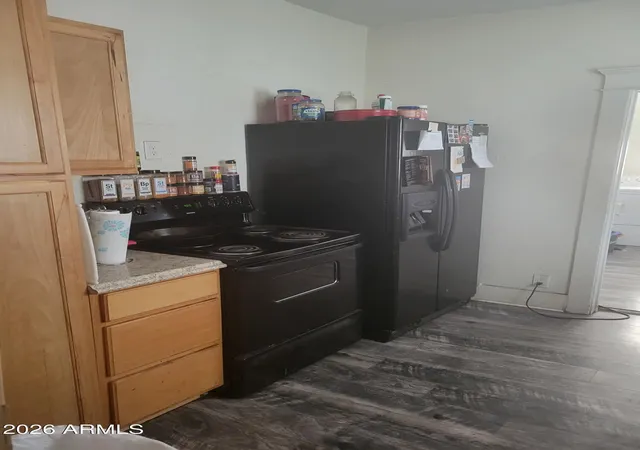 Photo 4 of Single family home for sale at 324 N 18th Avenue, Phoenix, AZ 85007 | MLS# 7055892 | Listing updated on 2026-09-22