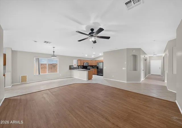 Photo 2 of Single family home for sale at 633 E Leslie Ave, San Tan Valley, AZ 85140 | MLS# 7056965 | Listing updated on 2026-09-17