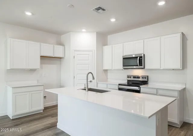 Photo 3 of Single family home for sale at 9999 N 176th Avenue, Waddell, AZ 85355 | MLS# 7055129 | Listing updated on 2026-09-20