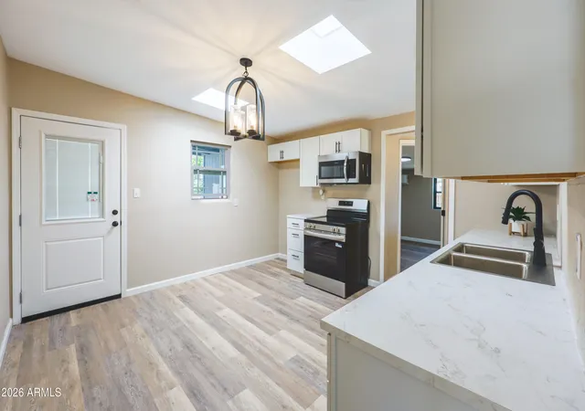 Photo 1 of Single family home for sale at 125 E Navajo St, Huachuca City, AZ 85616 | MLS# 7055220 | Listing updated on 2026-10-26