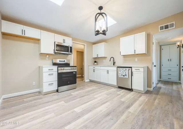 Single family home for sale at 125 E Navajo St, Huachuca City, AZ 85616 | MLS# 7055220