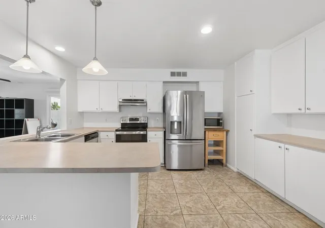 2nd image of 642 W Magdalena Dr, Tempe, AZ 85283 | MLS# 7055147