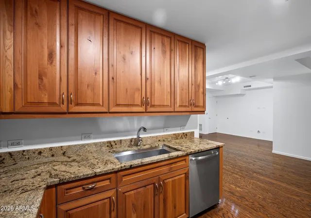 2nd image of 7157 E Rancho Vis Dr, Scottsdale, AZ 85251