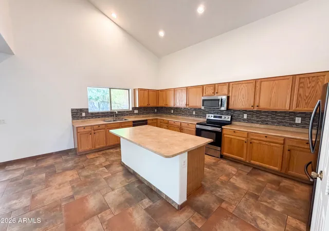 Photo 2 of Single family home for sale at 7428 S 15th Drive, Phoenix, AZ 85041 | MLS# 7056772 | Listing updated on 2026-09-21