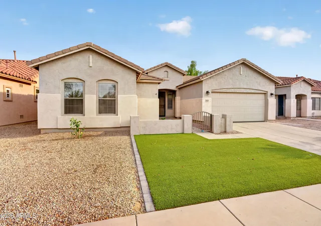 Photo 2 of Single family home for sale at 19435 E Thornton Rd, Queen Creek, AZ 85142 | MLS# 7055504 | Listing updated on 2026-09-29