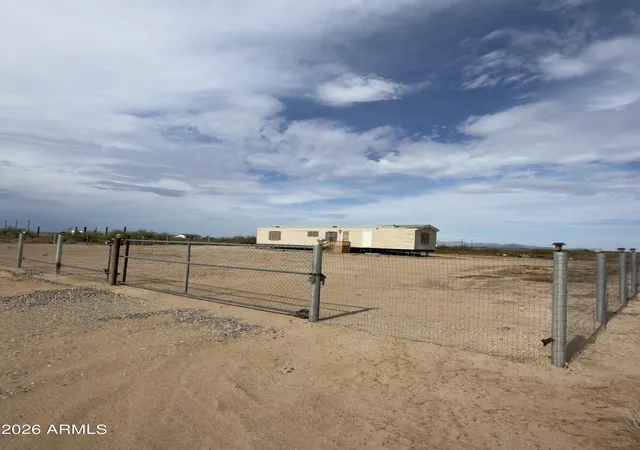 1st image of Xxx S 381, Tonopah, AZ 85354 | MLS# 7056153
