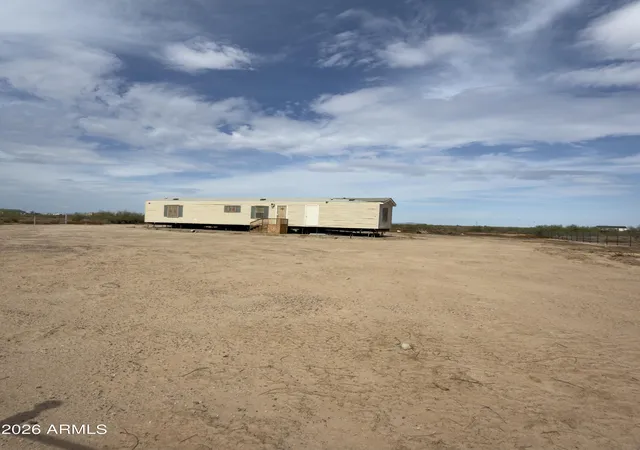 2nd image of Xxx S 381, Tonopah, AZ 85354 | MLS# 7056153