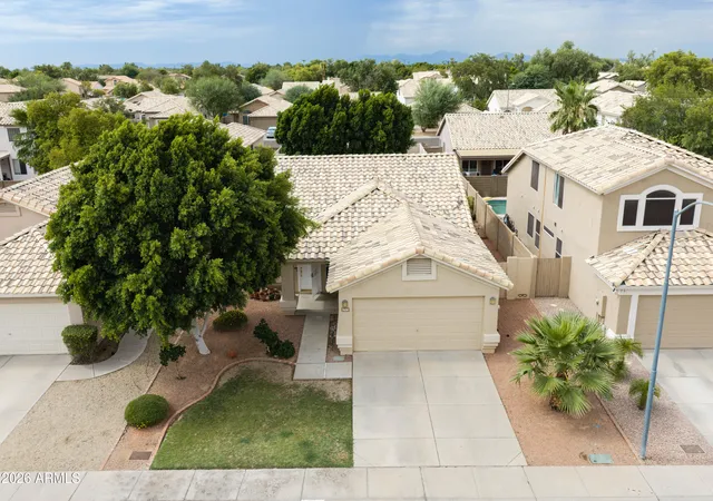 4th image of 7439 W Louise Dr, Glendale, AZ 85310 | MLS# 7055195