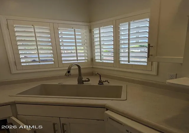 3rd image of 9609 N Central Ave, Phoenix, AZ 85020 | MLS# 7055956