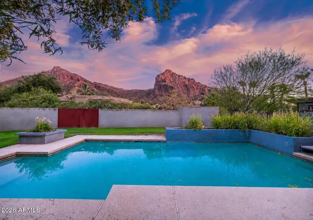 Photo 3 of Single family home for sale at 6318 N 52nd Place, Paradise Valley, AZ 85253 | MLS# 7055214 | Listing updated on 2026-09-29