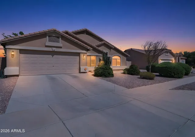 Photo 4 of Single family home for sale at 4217 S 76th Lane, Phoenix, AZ 85043 | MLS# 7055877 | Listing updated on 2026-09-09