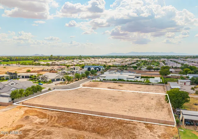 1st image of 1698 E Powell Wy #5, Gilbert, AZ 85298 | MLS# 7055681