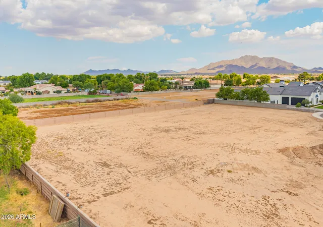 5th image of 1698 E Powell Wy #5, Gilbert, AZ 85298 | MLS# 7055681