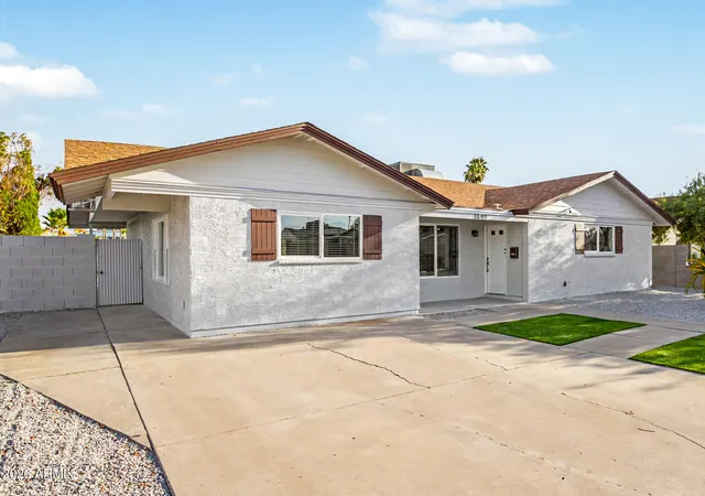 Photo 3 of Single family home for sale at 1849 E Loma Vista Dr, Tempe, AZ 85282 | MLS# 7055742 | Listing updated on 2026-09-13