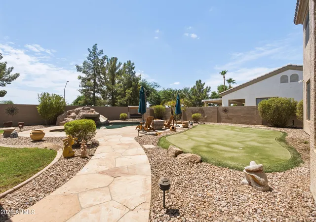 3rd image of 4615 E Carriage Ct, Gilbert, AZ 85297 | MLS# 7058214