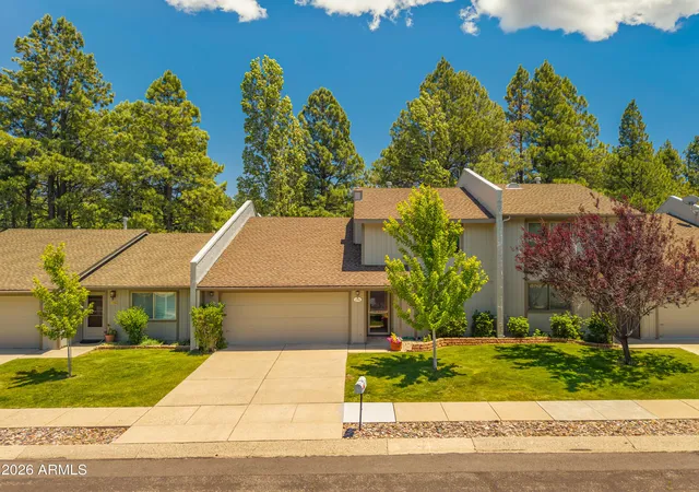 1st image of 1700 N Fairway Dr, Flagstaff, AZ 86004 | MLS# 7055352