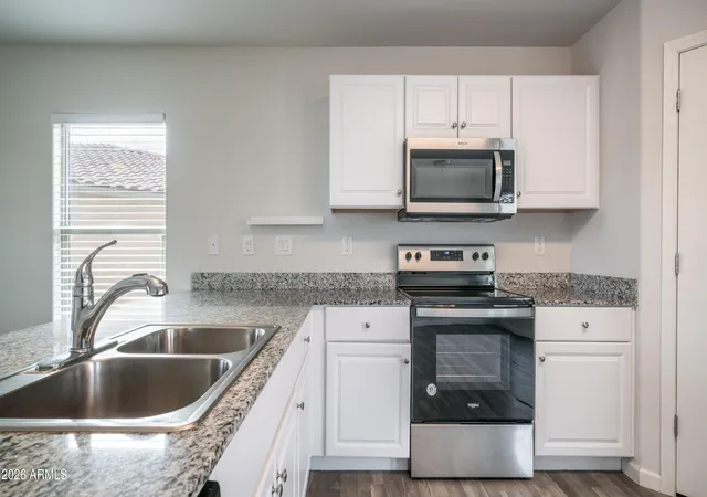 Photo 4 of Single family home for sale at 928 W Verde Ln, Coolidge, AZ 85128 | MLS# 7056036 | Listing updated on 2026-09-25