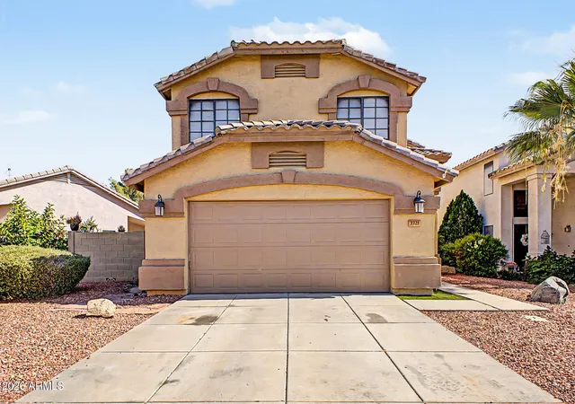 Photo 2 of Single family home for sale at 3721 W Runion Dr, Glendale, AZ 85308 | MLS# 7056406 | Listing updated on 2026-10-01