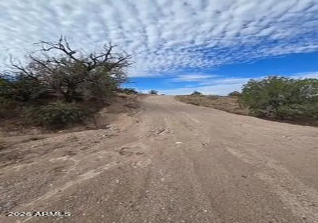 4th image of Xxxx E Mona Dr #25-1, Kingman, AZ 86401 | MLS# 7056690