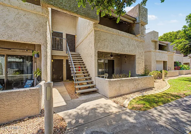 Photo 3 of Condo for sale at 4444 E Paradise Village Pkwy N #204, Phoenix, AZ 85032 | MLS# 7055481 | Listing updated on 2026-08-12