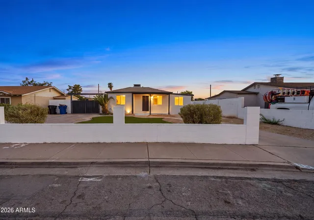 2nd image of 934 S Pioneer St, Mesa, AZ 85204 | MLS# 7055461