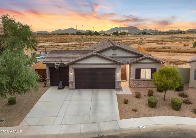 Photo 1 of Single family home for sale at 898 E Diamond Dr, Casa Grande, AZ 85122 | MLS# 7055536 | Listing updated on 2026-08-30
