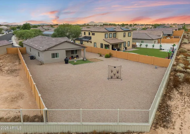 Photo 3 of Single family home for sale at 898 E Diamond Dr, Casa Grande, AZ 85122 | MLS# 7055536 | Listing updated on 2026-08-30