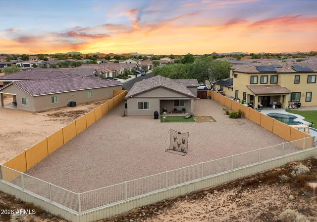 Photo 3 of Single family home for sale at 898 E Diamond Dr, Casa Grande, AZ 85122 | MLS# 7055536 | Listing updated on 2026-08-30