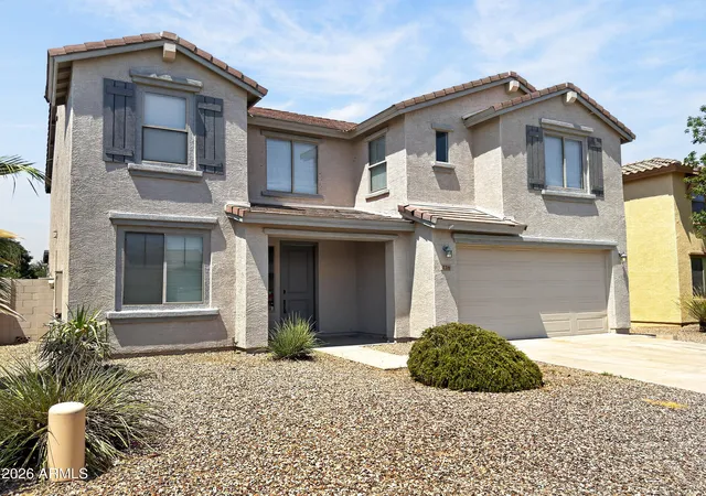 Photo 3 of Single family home for sale at 728 W Desert Cyn Dr, San Tan Valley, AZ 85143 | MLS# 7055513 | Listing updated on 2026-10-05