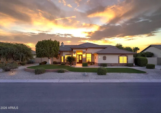 1st image of 4637 W Misty Willow Ln, Glendale, AZ 85310 | MLS# 7063171