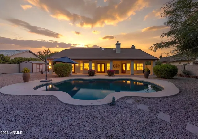 3rd image of 4637 W Misty Willow Ln, Glendale, AZ 85310 | MLS# 7063171