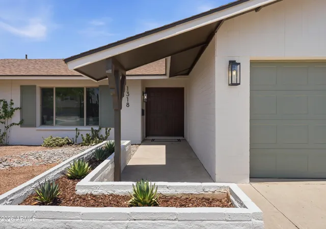Photo 3 of Single family home for sale at 1318 E La Jolla Dr, Tempe, AZ 85282 | MLS# 7056967 | Listing updated on 2026-09-17