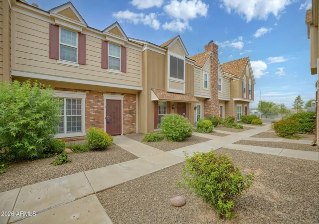 Photo 3 of Townhouse for sale at 18818 N 34th Lane #2, Phoenix, AZ 85027 | MLS# 7055569 | Listing updated on 2026-09-16