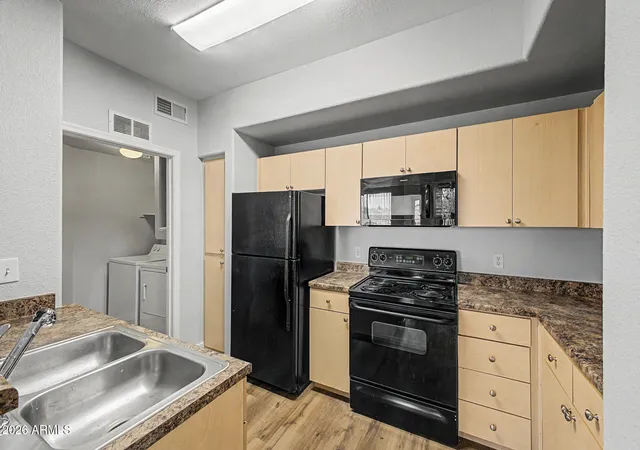 3rd image of 18416 N Cave Creek Rd #3002, Phoenix, AZ 85032 | MLS# 7055588
