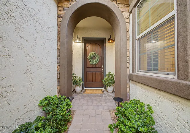 Photo 4 of Single family home for sale at 15680 W Desert Flower Dr, Goodyear, AZ 85395 | MLS# 7059284 | Listing updated on 2026-10-09