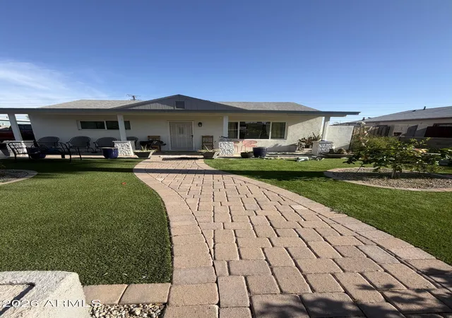 Photo 1 of Single family home for sale at 2615 W Washington St, Phoenix, AZ 85009 | MLS# 7055582 | Listing updated on 2026-08-27