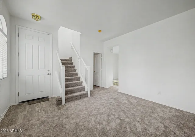 Photo 4 of Sale Pending at 1454 E Sheraton Ln, Phoenix, AZ 85040 | MLS# 7057291 | Listing updated on 2026-08-31
