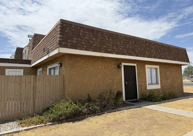 Photo 3 of Condo for sale at 8450 N 34th Drive, Phoenix, AZ 85051 | MLS# 7055738 | Listing updated on 2026-09-03