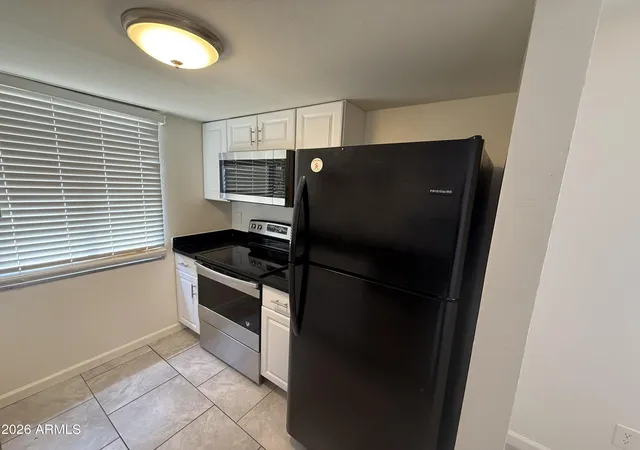 Photo 3 of House for sale at 8450 N 34th Drive, Phoenix, AZ 85051 | MLS# 7055738 | Listing updated on 2026-09-03